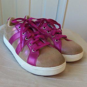 Ugg Marcus Shimmer Sneakers Gold Magenta sz 6